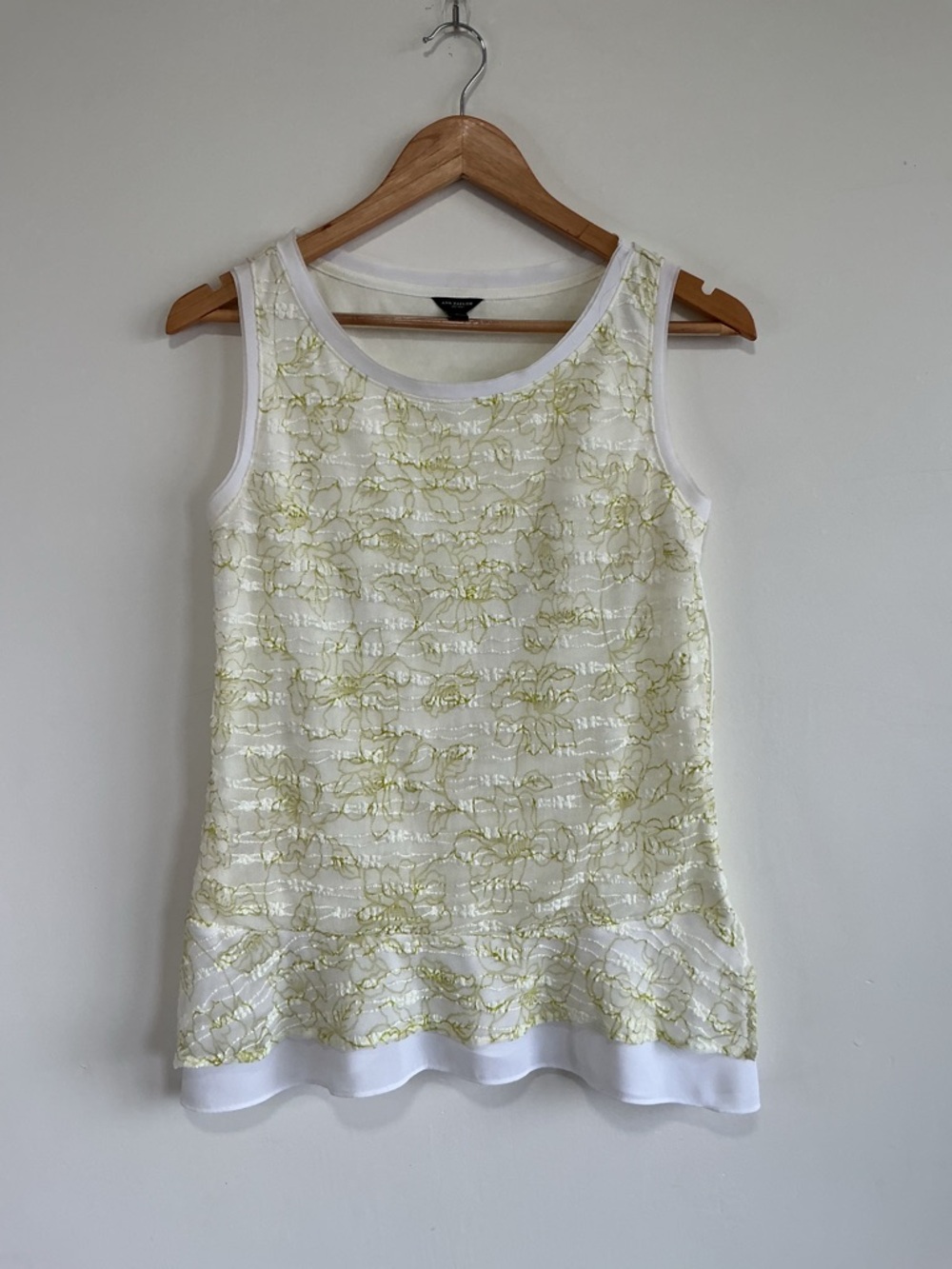 Ann Taylor Lace Peplum Top Sleeveless Floral Texture Feminine Chic Stretch S